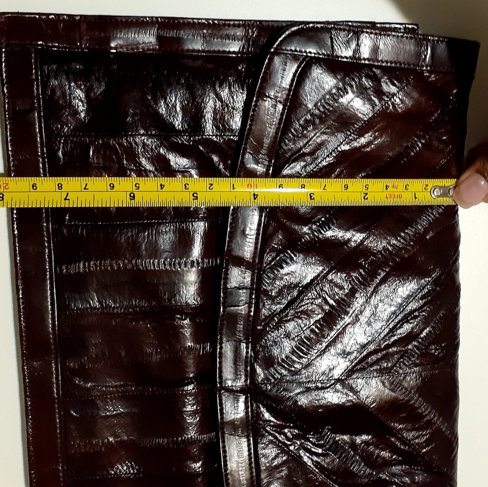 Dark Brown Crocodile Embossed Clutch - Picture 10 of 12